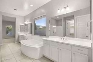 4247 E Comstock Dr, Gilbert, AZ 85296 - Photo 51