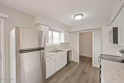 1339 N Hillcrest Circle, Mesa, AZ 85201 - Photo 11