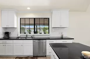 3048 E Sierra St, Phoenix, AZ 85028 - Photo 9