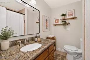 4526 N 87th Pl, Scottsdale, AZ 85251 - Photo 37