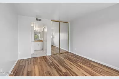10444 N 69th Street #206, Paradise Valley, AZ 85253 - Photo 13