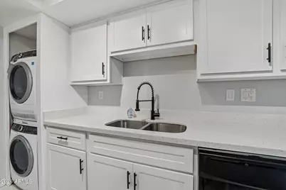 10444 N 69th Street #206, Paradise Valley, AZ 85253 - Photo 9
