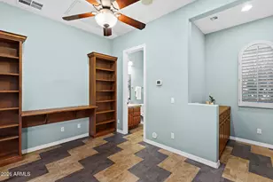 12926 W Red Fox Rd, Peoria, AZ 85383 - Photo 9