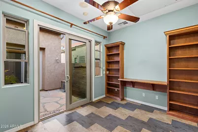 12926 W Red Fox Road, Peoria, AZ 85383 - Photo 11