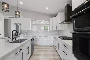 16841 W Marconi Ave, Surprise, AZ 85388 - Photo 5