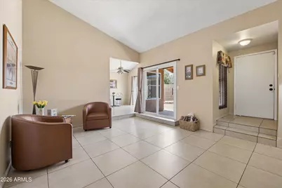 905 S Hacienda Drive, Tempe, AZ 85281 - Photo 3