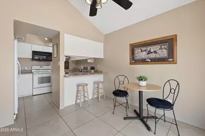 905 S Hacienda Drive, Tempe, AZ 85281 - Photo 7