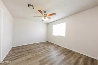 8538 W Columbine Drive, Peoria, AZ 85381 - Photo 13