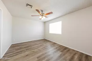 8538 W Columbine Dr, Peoria, AZ 85381 - Photo 13
