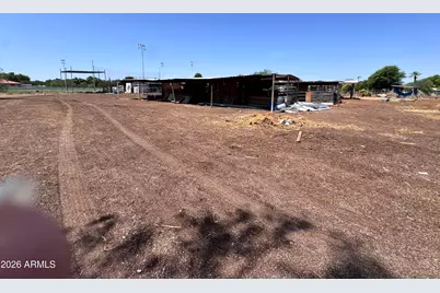 15024 N 39th Avenue #-, Phoenix, AZ 85053 - Photo 9