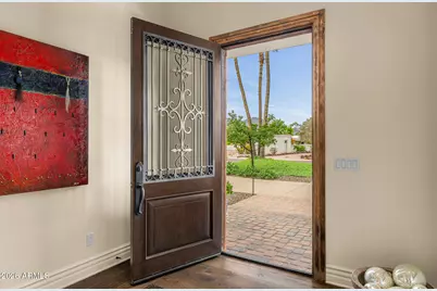 6301 N 75th Street, Scottsdale, AZ 85250 - Photo 7