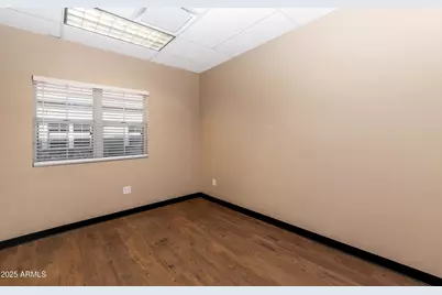 14001 N 7th Street #E109, Phoenix, AZ 85022 - Photo 15