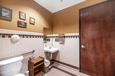 14001 N 7th Street #E109, Phoenix, AZ 85022 - Photo 23