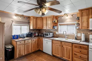 22570 S Stone Way, Yarnell, AZ 85362 - Photo 13