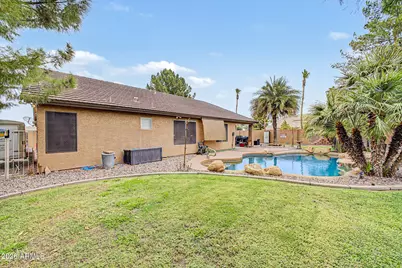 265 E Liberty Lane, Gilbert, AZ 85296 - Photo 35