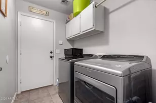 265 E Liberty Ln, Gilbert, AZ 85296 - Photo 23