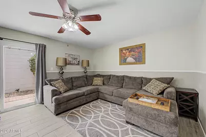 4023 W Griswold Road, Phoenix, AZ 85051 - Photo 9