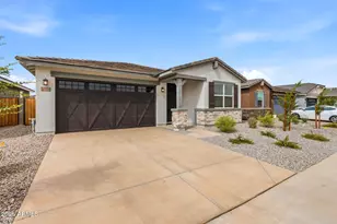 37059 W Olivo St, Maricopa, AZ 85138 - Photo 3