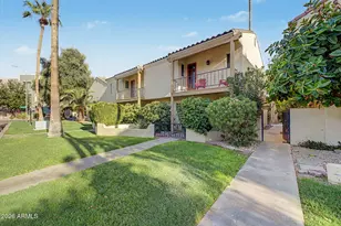 7347 E Thornwood Dr, Scottsdale, AZ 85251 - Photo 31