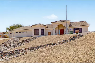560 Topeka Drive, Wickenburg, AZ 85390 - Photo 13