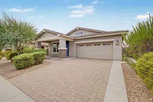 13227 W Copper Leaf Ln, Peoria, AZ 85383 - Photo 3