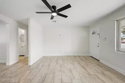 10633 N 17th Avenue, Phoenix, AZ 85029 - Photo 5