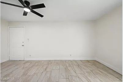 10633 N 17th Avenue, Phoenix, AZ 85029 - Photo 9