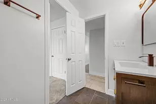 10633 N 17th Ave, Phoenix, AZ 85029 - Photo 19