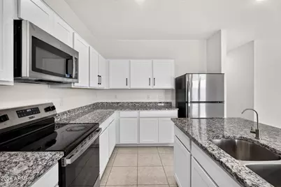 2097 E Grazing Meadow Lane, San Tan Valley, AZ 85140 - Photo 5