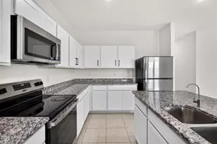 2097 E Grazing Meadow Ln, San Tan Valley, AZ 85140 - Photo 5