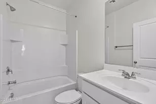 2097 E Grazing Meadow Ln, San Tan Valley, AZ 85140 - Photo 17
