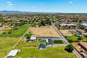 16840 E Fairview Ln, Gilbert, AZ 85295 - Photo 7