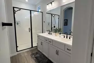 16185 W Mariposa Grande, Surprise, AZ 85387 - Photo 13
