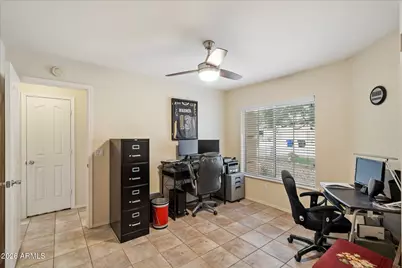 243 W Baylor Lane, Gilbert, AZ 85233 - Photo 17
