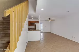 2021 S Granada Dr, Tempe, AZ 85282 - Photo 7