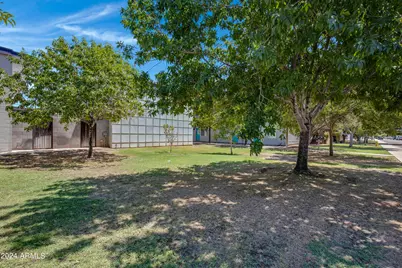 2021 S Granada Drive #Apt 10, Tempe, AZ 85282 - Photo 21