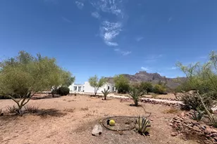 651 N Val Vista Rd, Apache Junction, AZ 85119 - Photo 23