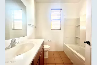 9437 W Jones Avenue, Tolleson, AZ 85353 - Photo 7