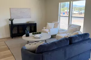 20421 E Kiva Rd, Black Canyon City, AZ 85324 - Photo 3