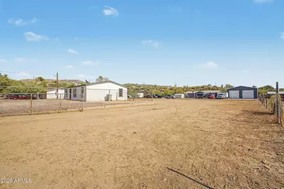 20421 E Kiva Road, Black Canyon City, AZ 85324 - Photo 21