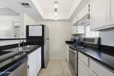 14910 N Kings Way #204, Fountain Hills, AZ 85268 - Photo 7