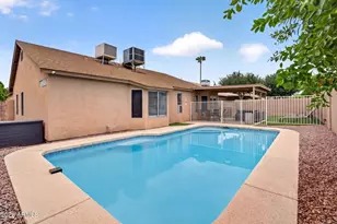 8947 W Sierra Vista Dr, Glendale, AZ 85305 - Photo 39