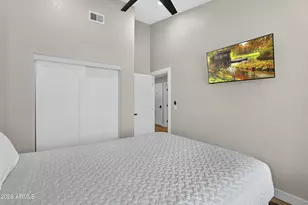 8947 W Sierra Vista Dr, Glendale, AZ 85305 - Photo 25