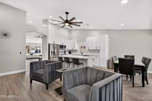 8947 W Sierra Vista Dr, Glendale, AZ 85305 - Photo 11