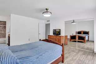 2324 W Port Au Prince Ln, Phoenix, AZ 85023 - Photo 33