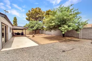 2324 W Port Au Prince Ln, Phoenix, AZ 85023 - Photo 47