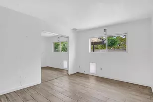 2324 W Port Au Prince Ln, Phoenix, AZ 85023 - Photo 29