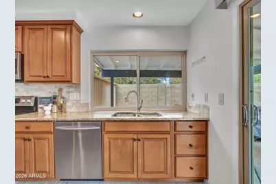2324 W Port Au Prince Lane, Phoenix, AZ 85023 - Photo 17
