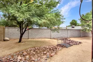 2324 W Port Au Prince Ln, Phoenix, AZ 85023 - Photo 41