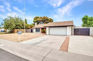 2324 W Port Au Prince Ln, Phoenix, AZ 85023 - Photo 1